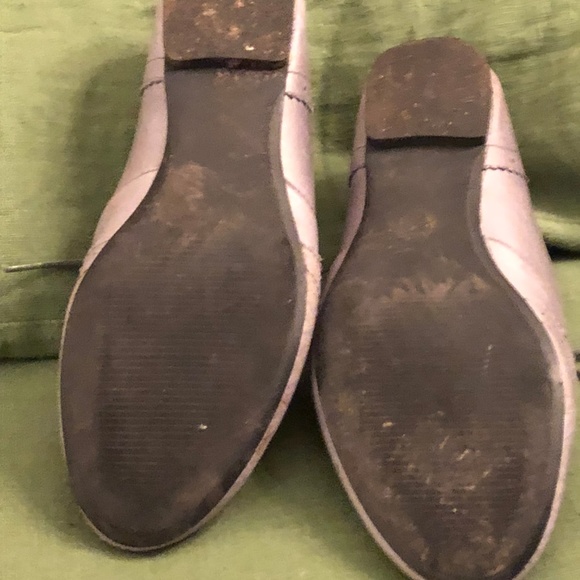 Steve Madden Gray Oxfords - Picture 2 of 3